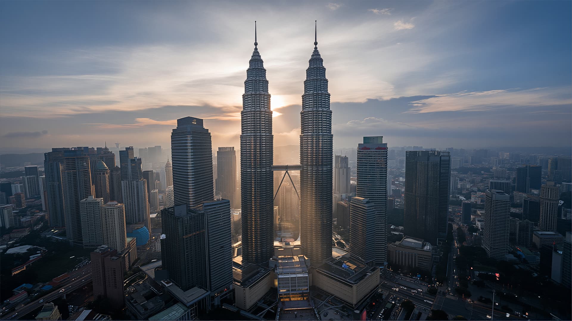 Kuala Lumpur and the Petronas Twin Towers at dusk